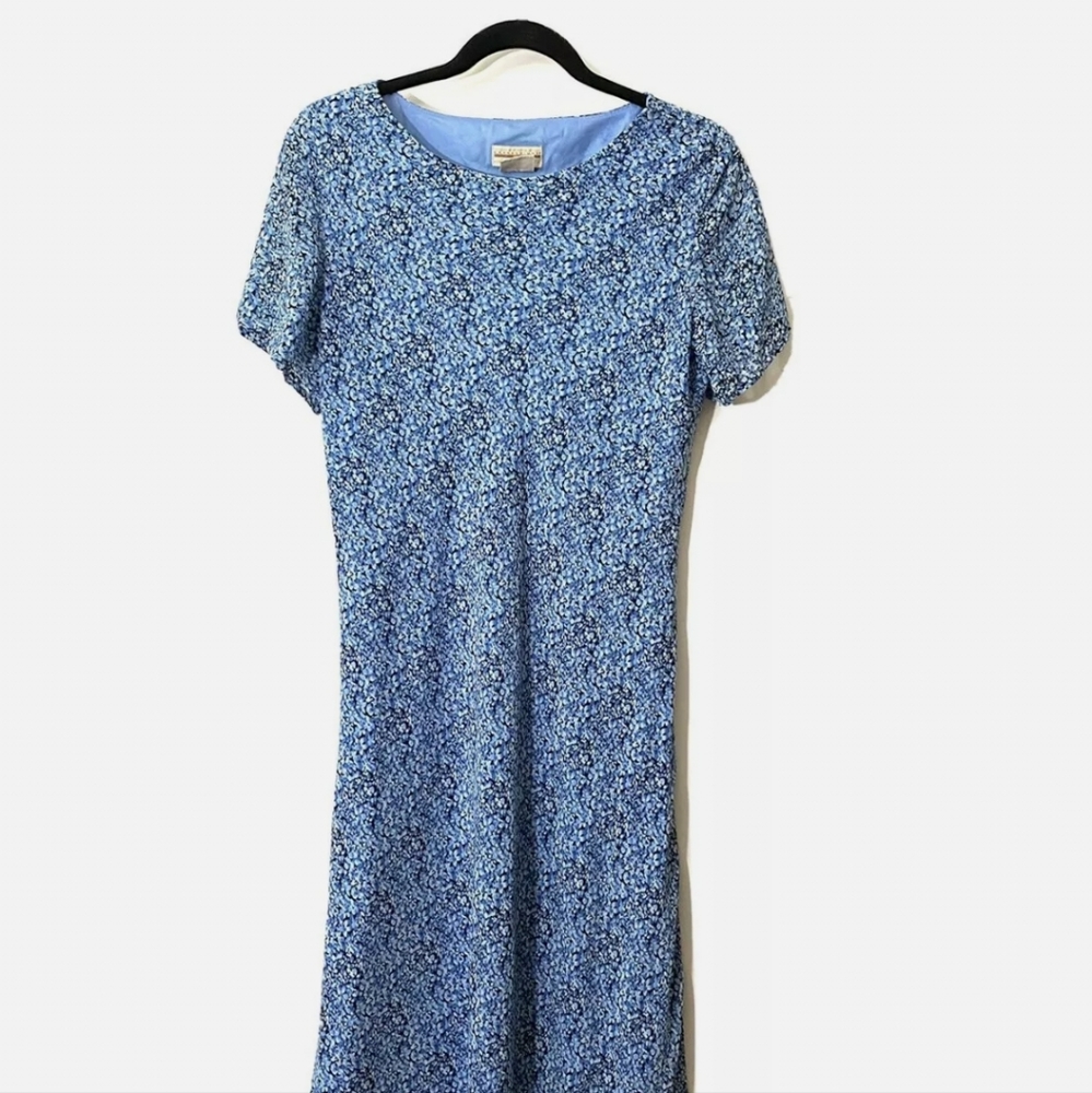 Expression Blue Dress - Picture 5 of 5